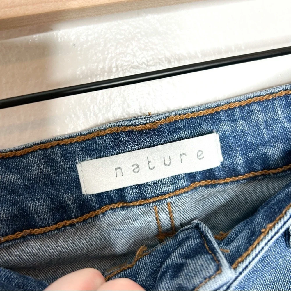 Nature Denim High Rise Button Fly Slim Straight Leg Distressed‎ Jeans 28